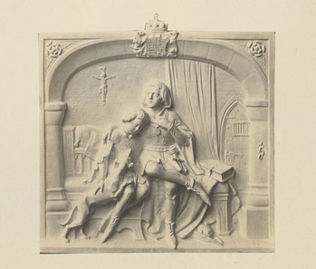 A photograph of a white plaster bas relief. Two boys in medieval costume are seated on a bed, the taller has one hand pressed to his heart and the other arm around the smaller boy’s shoulders. The smaller boy has his hand on a whippet’s back; the dog rests his forepaws on the boy’s lap. The background hints at the children’s piety: a Bible rests on a table to the right, and a crucifix hangs on the back wall. On the right, an arched door with heavy lock and barred window indicates their captivity. The composition is contained within an arched frame made up of pillars on both sides with a royal coat of arms at the top. Roses adorn the top corners in reference to the Wars of the Roses.
